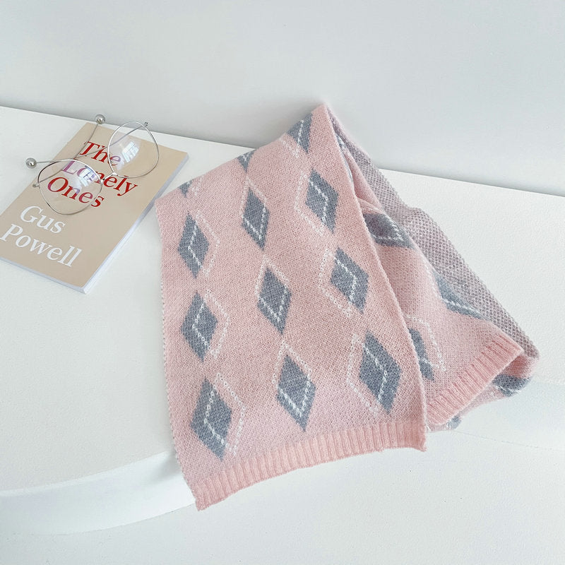 Streetwear Diamond Clashing Knitted Scarf